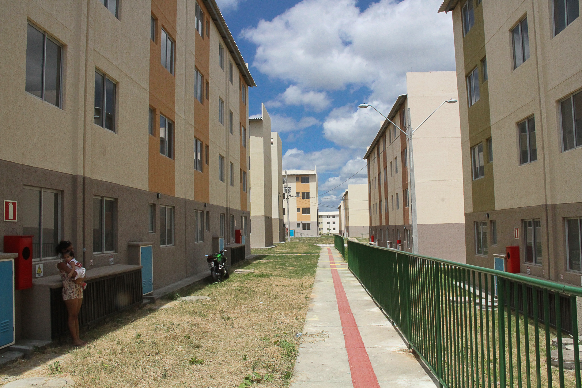 Os apartamentos são de 47.8 m² e estão situados no Passaré